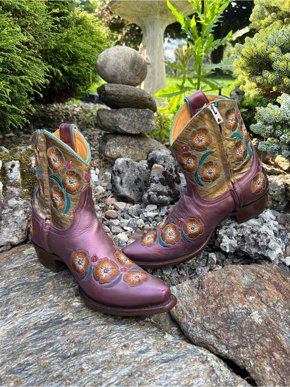 Price is firm Old Gringo 8.5 B Western Cowboy Boots Zip Ankle Booties Vermillion